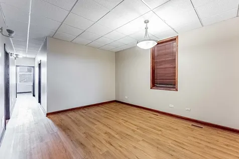5543 West Diversey Avenue Chicago IL 60639