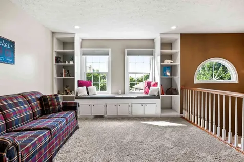 1908 Quail Run Cc Court Normal IL 61761
