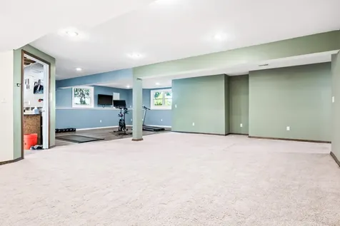 1908 Quail Run Cc Court Normal IL 61761