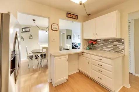 5840 West 104th Street Oak Lawn IL 60453