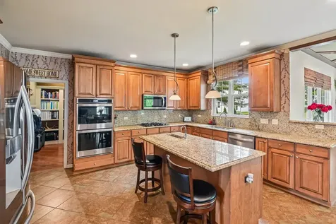 2185 Henning Lane Yorkville IL 60560