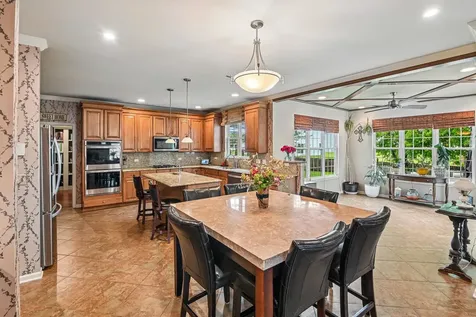 2185 Henning Lane Yorkville IL 60560