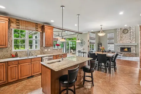 2185 Henning Lane Yorkville IL 60560