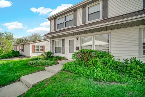 1793 Queensbury Circle Hoffman Estates IL 60169