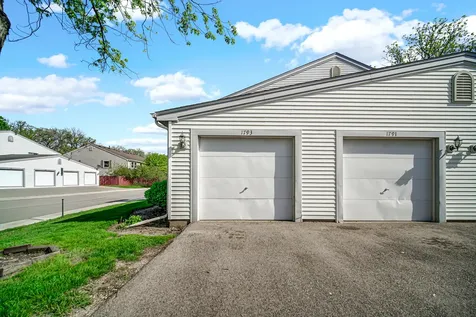 1793 Queensbury Circle Hoffman Estates IL 60169