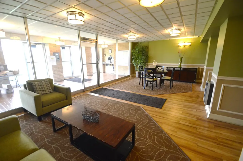 5400 Walnut Avenue Downers Grove IL 60515