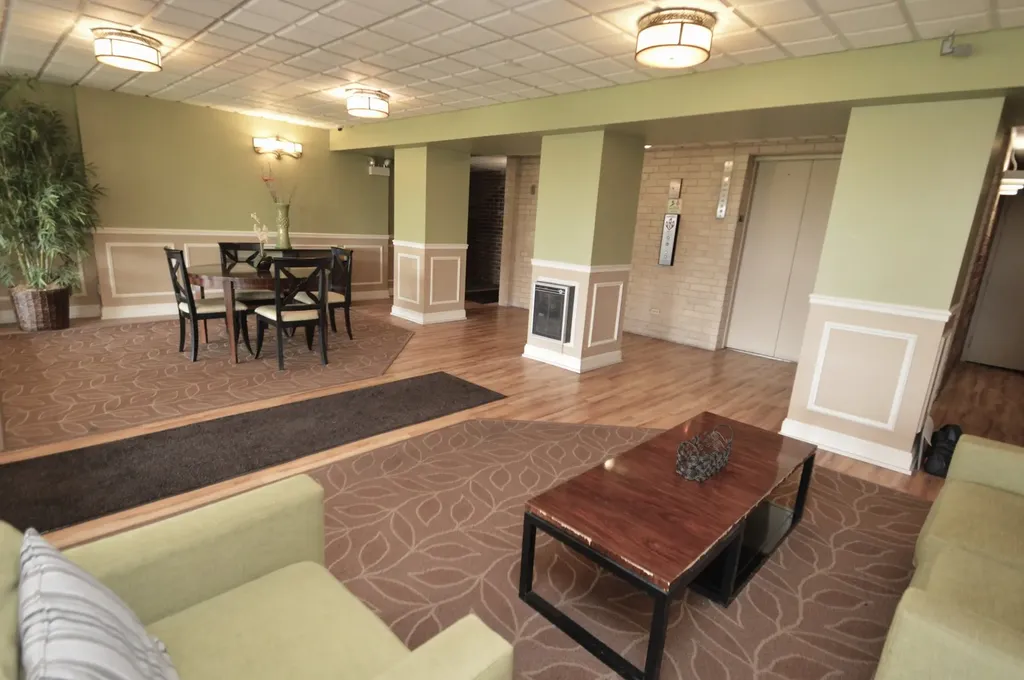 5400 Walnut Avenue Downers Grove IL 60515