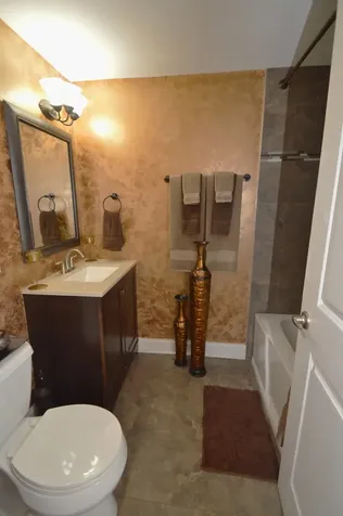 5400 Walnut Avenue Downers Grove IL 60515