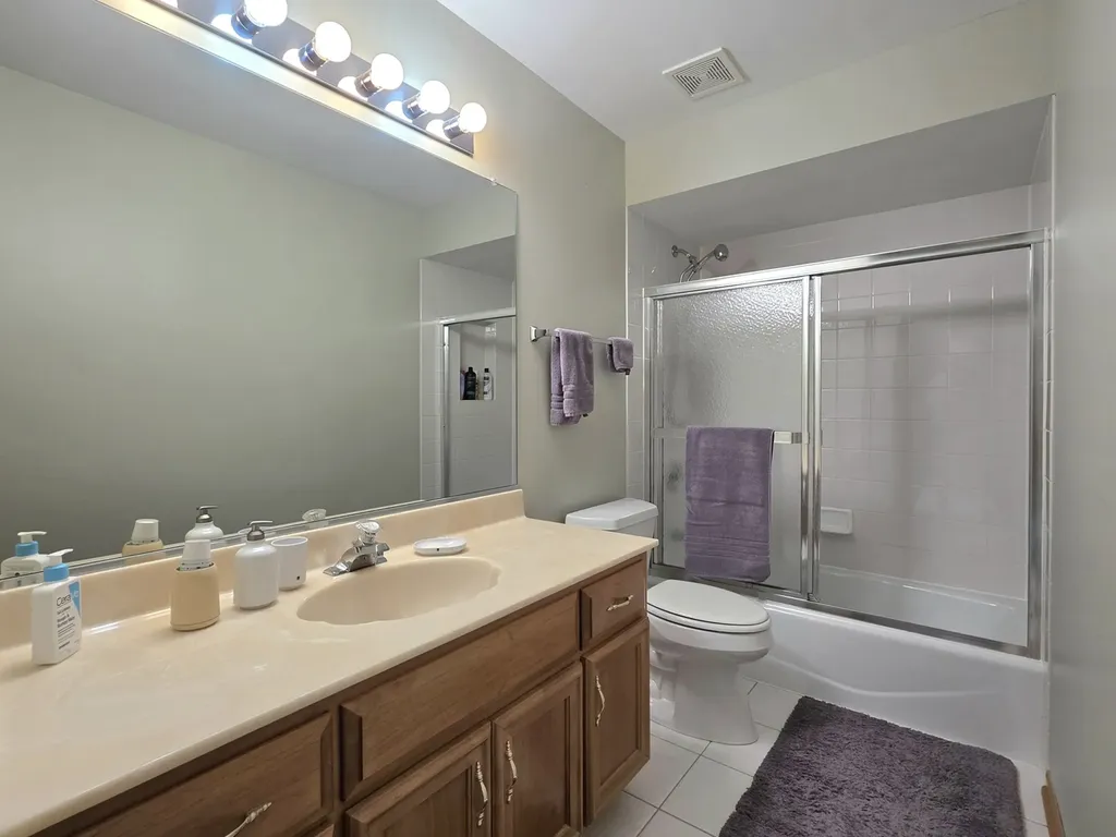 11630 Creekside Drive Orland Park IL 60467
