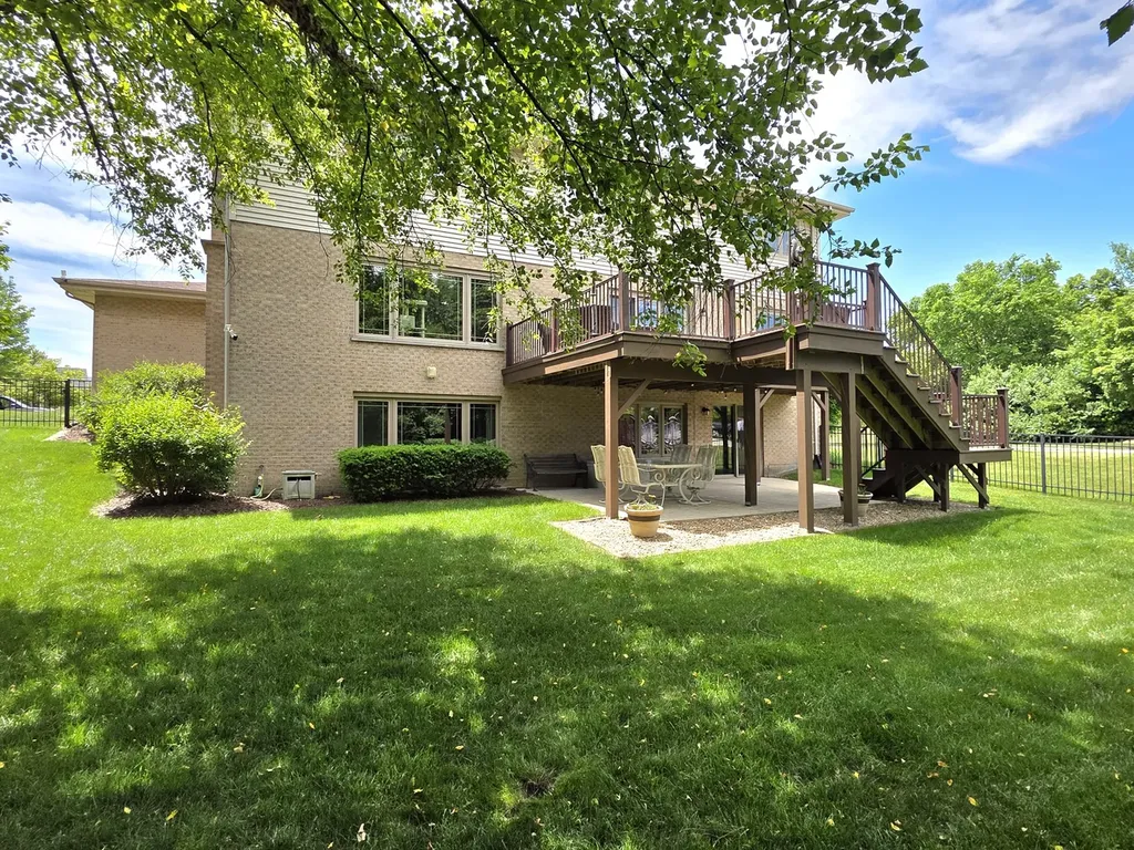 11630 Creekside Drive Orland Park IL 60467