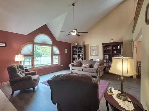 11630 Creekside Drive Orland Park IL 60467