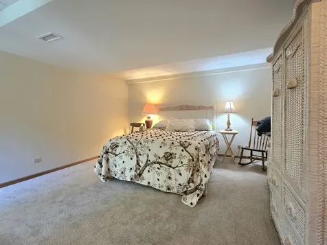 11630 Creekside Drive Orland Park IL 60467