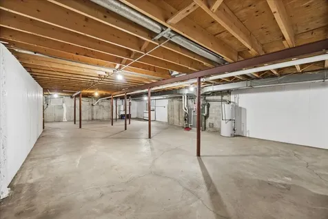 3444 Huntington Terrace Crete IL 60417