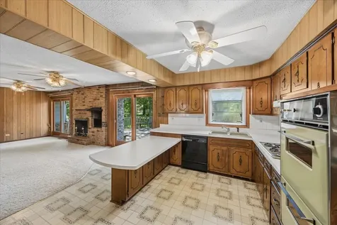 3444 Huntington Terrace Crete IL 60417