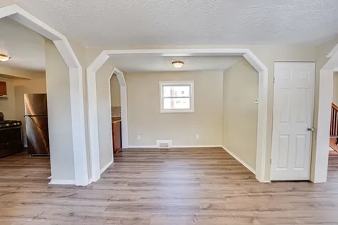 570 5TH Avenue Aurora IL 60505