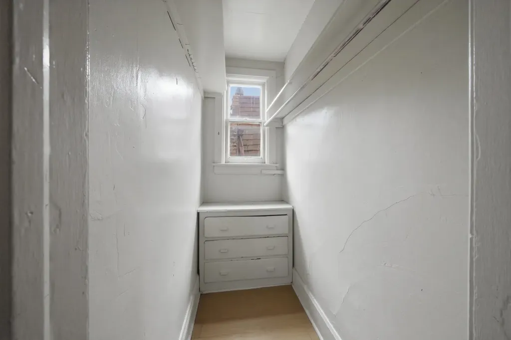 3828 South Honore Street Chicago IL 60609