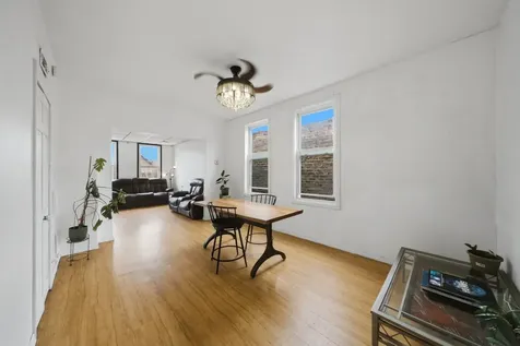 3828 South Honore Street Chicago IL 60609