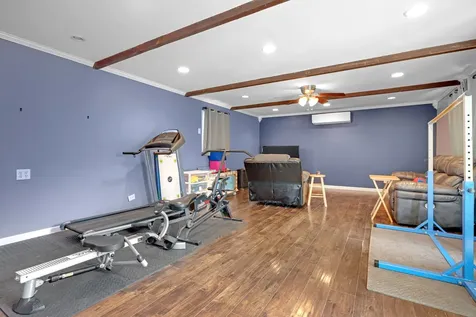 635 South Springinsguth Road Schaumburg IL 60193