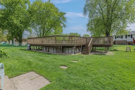 635 South Springinsguth Road Schaumburg IL 60193