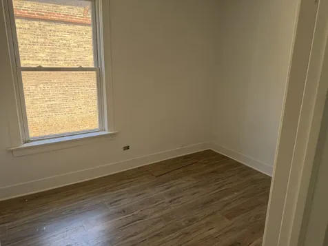 6716 South May Street Chicago IL 60621