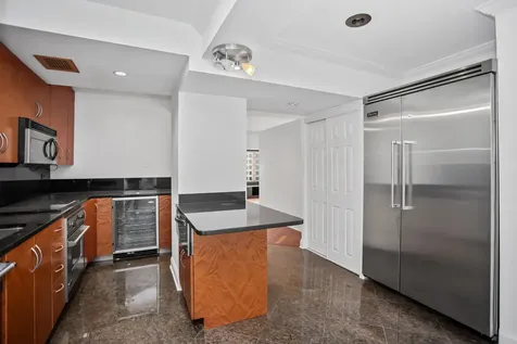 175 East Delaware Place Chicago IL 60611