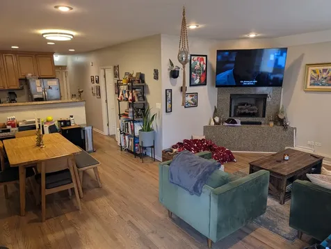 714 North Elizabeth Street Chicago IL 60622