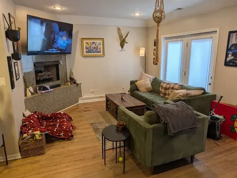 714 North Elizabeth Street Chicago IL 60622