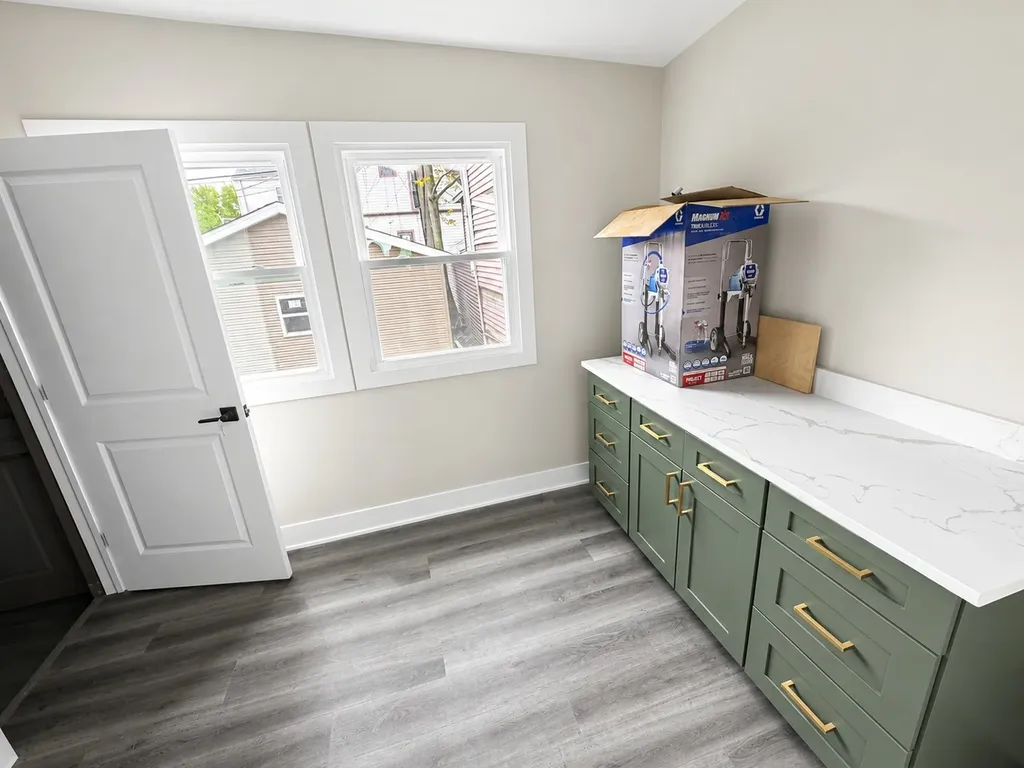 3823 West Wabansia Avenue Chicago IL 60647