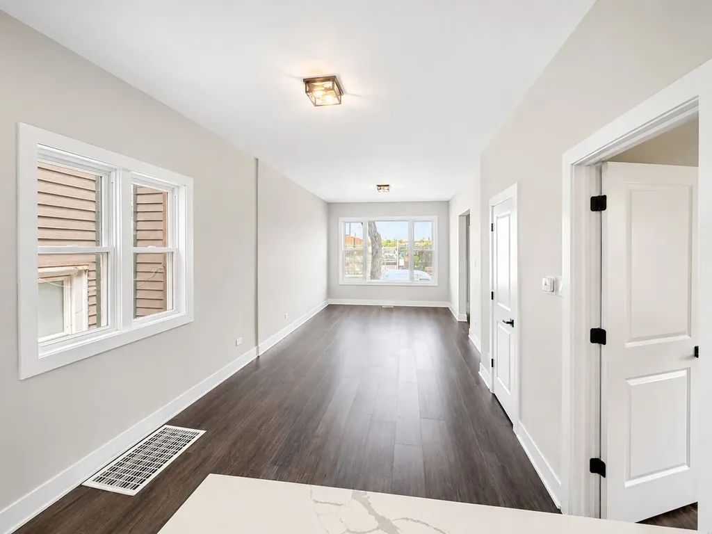 3823 West Wabansia Avenue Chicago IL 60647