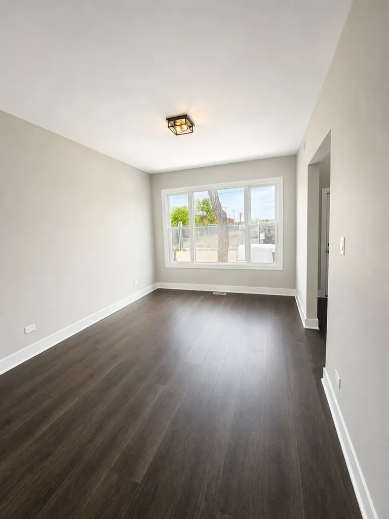 3823 West Wabansia Avenue Chicago IL 60647
