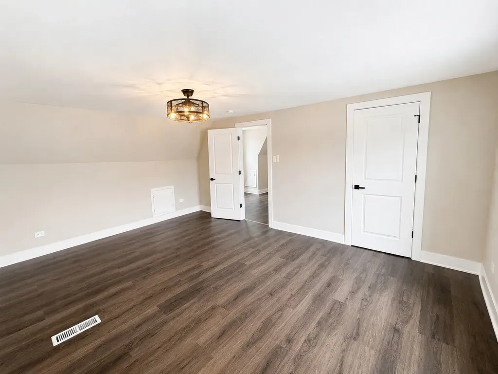 3823 West Wabansia Avenue Chicago IL 60647