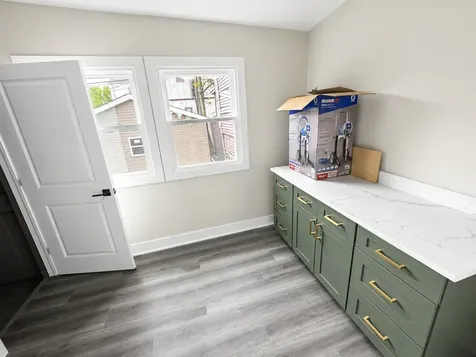 3823 West Wabansia Avenue Chicago IL 60647