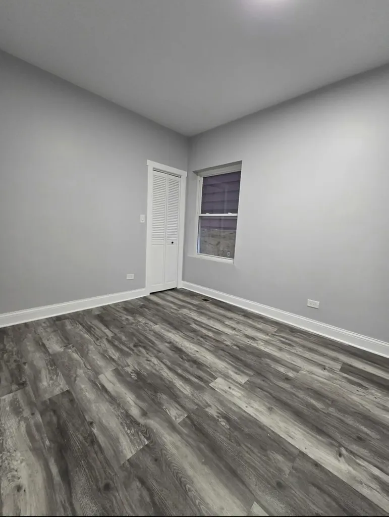 651 North Long Avenue Chicago IL 60644