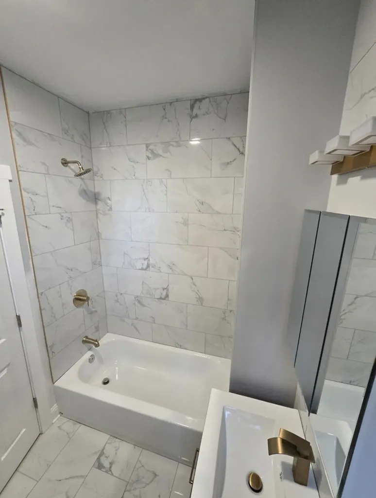 651 North Long Avenue Chicago IL 60644