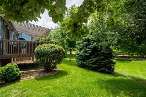 5 Spruce Court Bloomington IL 61704