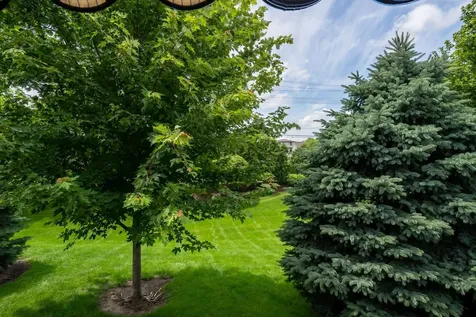 5 Spruce Court Bloomington IL 61704