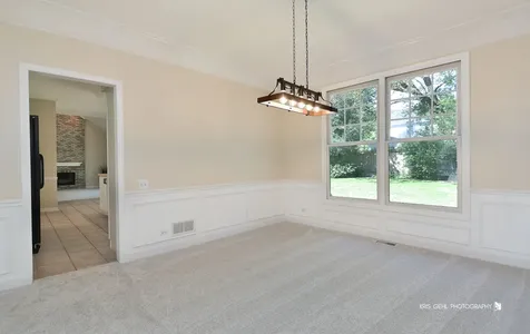 1096 Chesapeake Boulevard Grayslake IL 60030