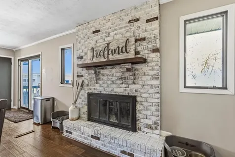 101 North Bergman Drive Thomasboro IL 61878
