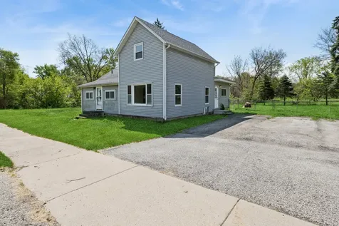 312 W Railroad Street Kingston IL 60145