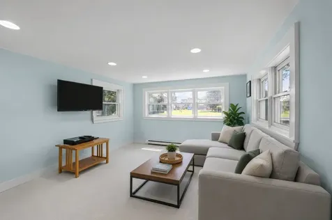 974 Princeton Avenue Highland Park IL 60035