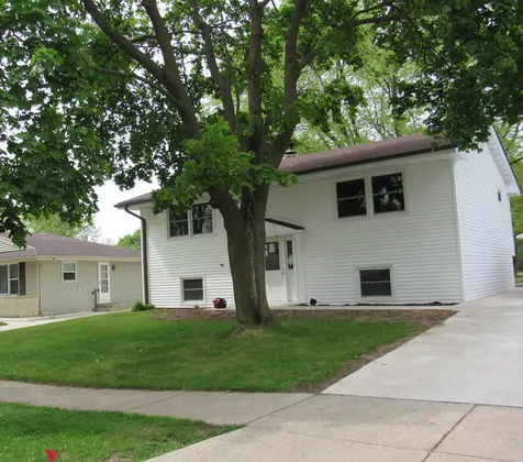 5019 Orchard Avenue Rockford IL 61108