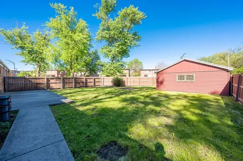 9217 South Burnside Avenue Chicago IL 60619