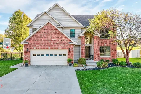 1123 Country Oak Drive Ottawa IL 61350
