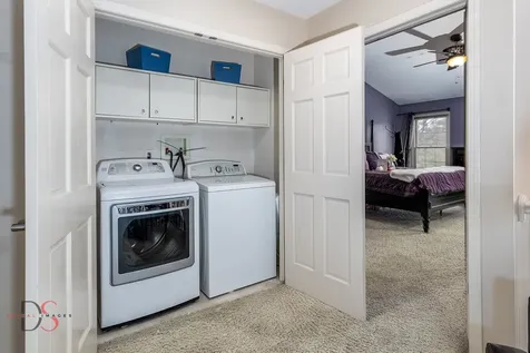1123 Country Oak Drive Ottawa IL 61350