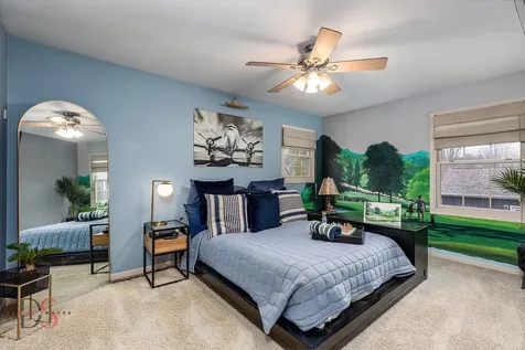 1123 Country Oak Drive Ottawa IL 61350