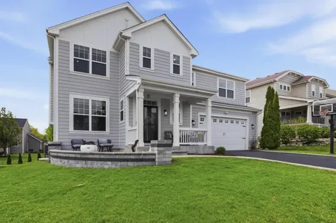 3307 Wanskuck Street Elgin IL 60124