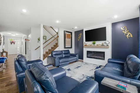 3307 Wanskuck Street Elgin IL 60124