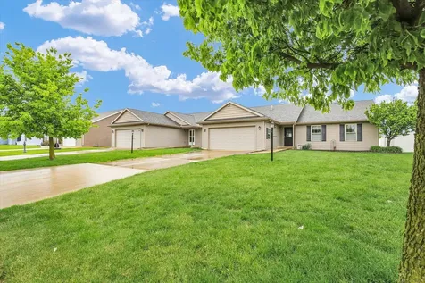 707 Chickory Drive Champaign IL 61822