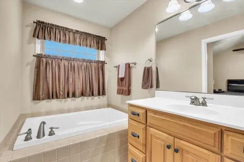 707 Chickory Drive Champaign IL 61822
