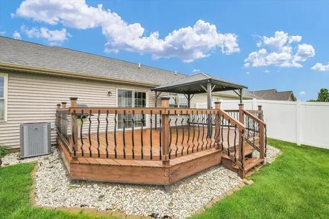 707 Chickory Drive Champaign IL 61822